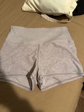 ALO Yoga Heathered Light Lavender High-Waist Bike Shorts